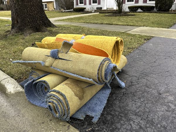 Carpet Haul Away Service in Frankfort