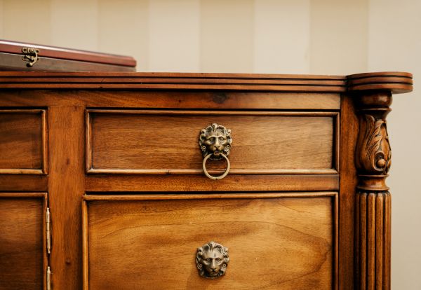 Dresser Disposal in Frankfort