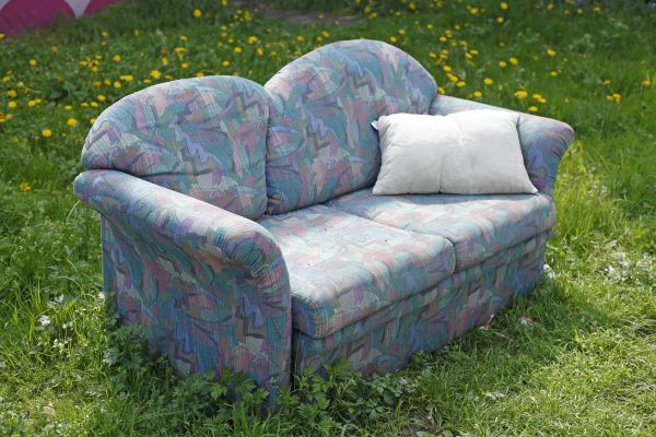 Couch Disposal in Frankfort